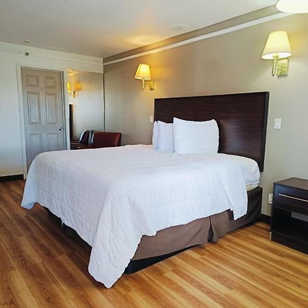 Travelers Inn By Oyo וויצ'יטה פולס מראה חיצוני תמונה